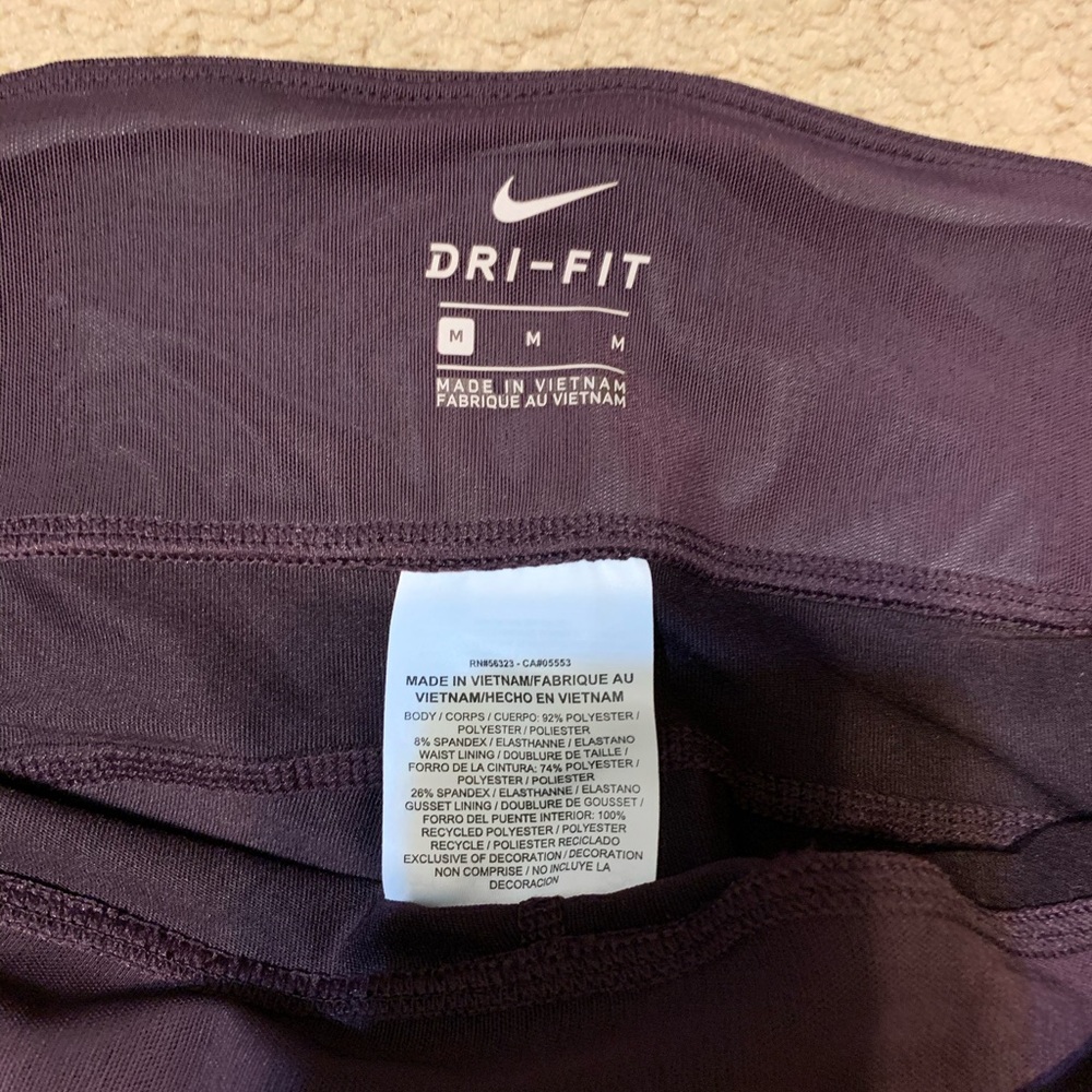 Nike leggings
